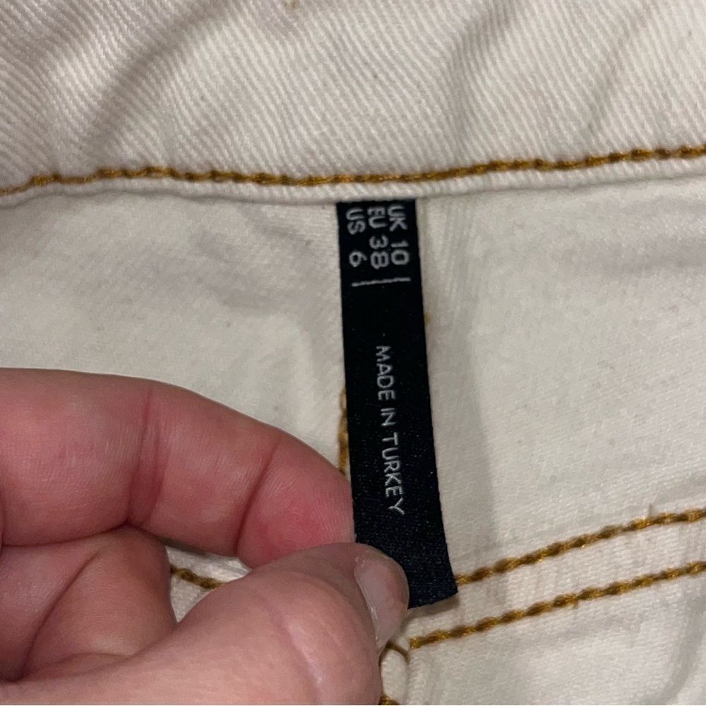 Reclaimed Vintage Cream High Rise Jeans - Picture 6 of 9
